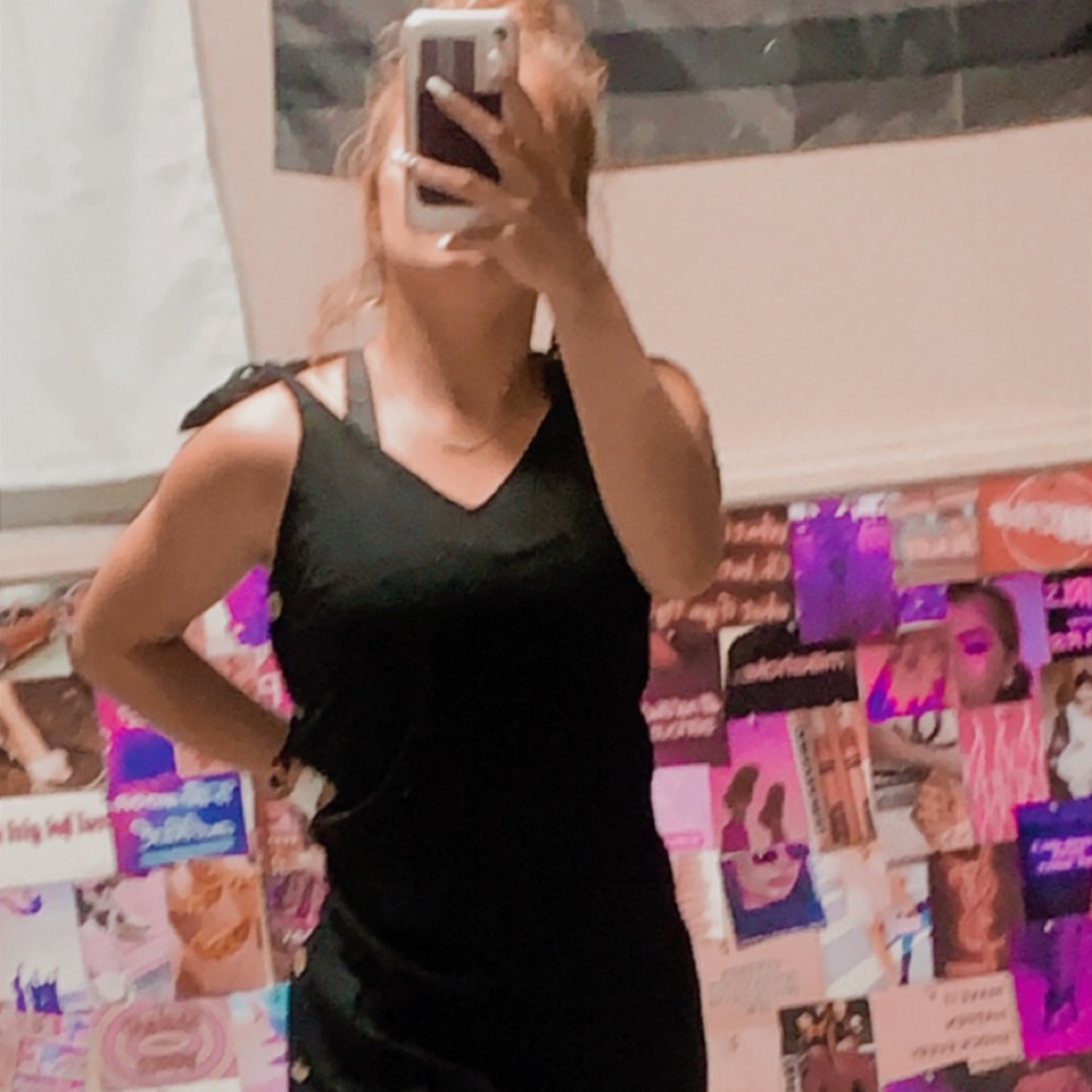 Meet your Posher, Olivia